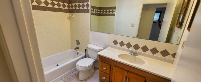 Photo - COMING SOON....CUTE TEMPE HOME ON NO OUTLET STREET!!