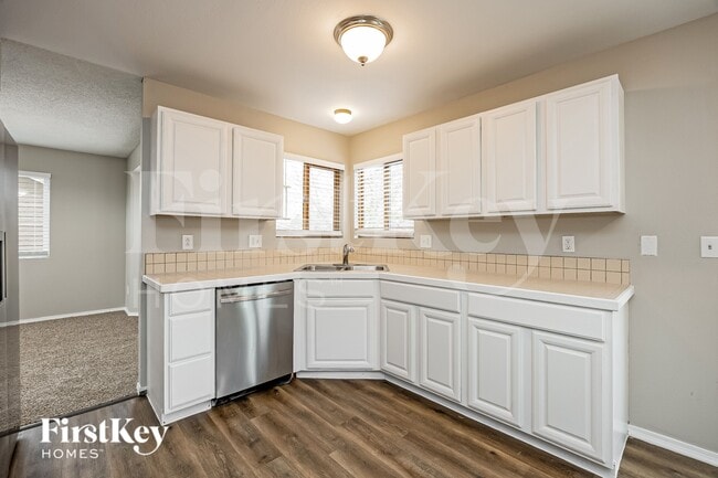 Photo - 4115 Bowsprit Ln