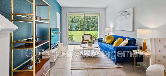 Photo - 8245 Watercourse Wy