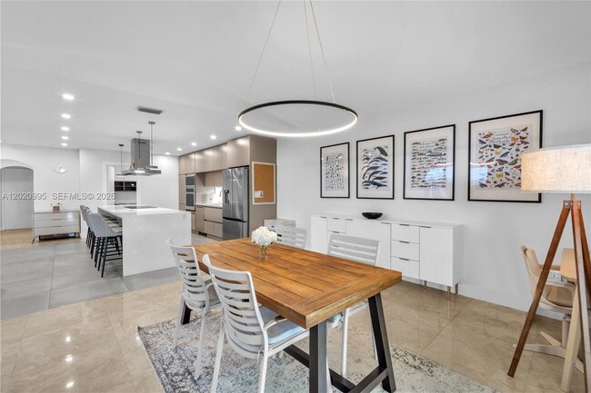 Photo - 16601 Sapphire Manor