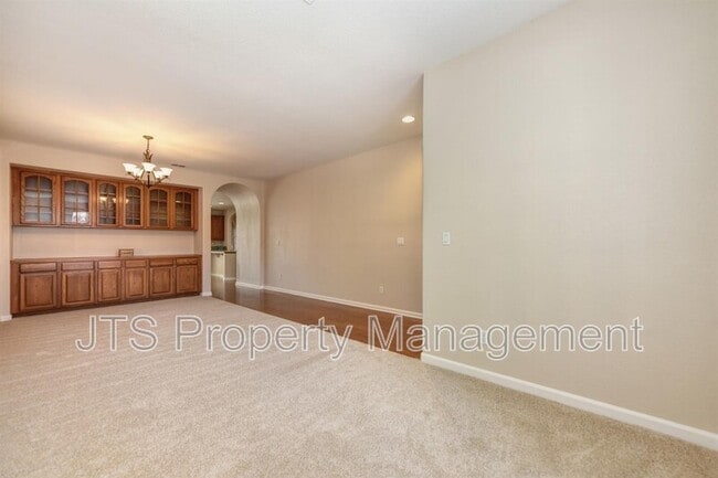 Photo - 11722 Kouros Way