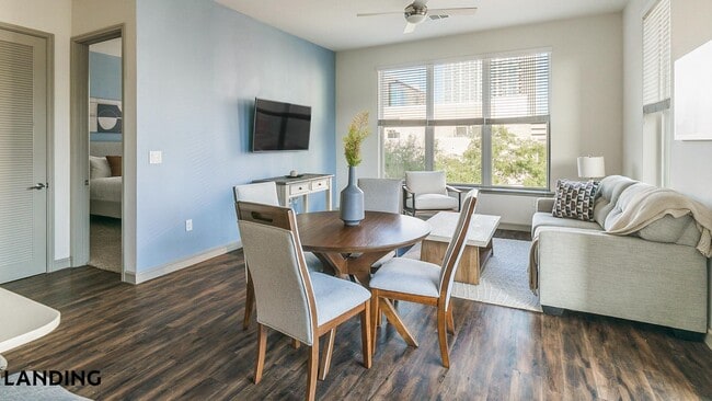1711 Caroline St Unit 325