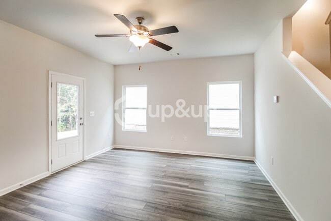 Photo - Fantastic 4bd/2.5ba home! Coming soon!