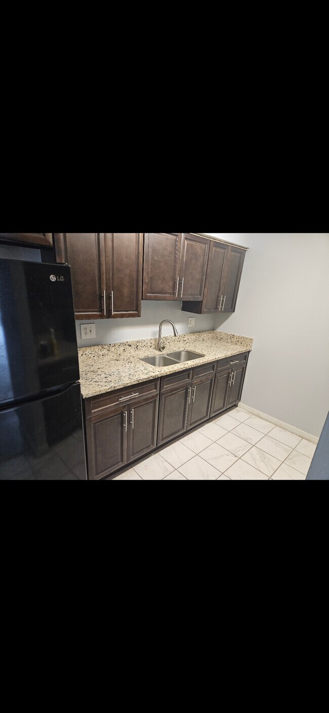 Photo - 4113 Corsair Ave