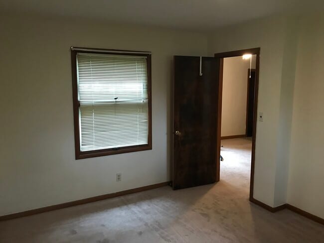 Photo - 4351 Dover Center Rd