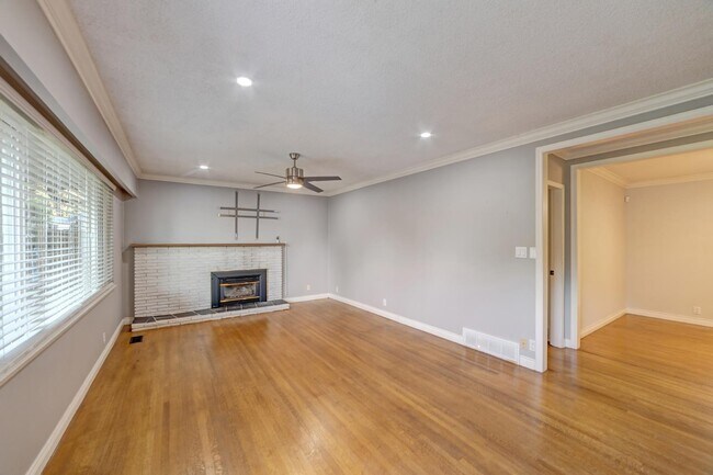 8566-109B 109b St
