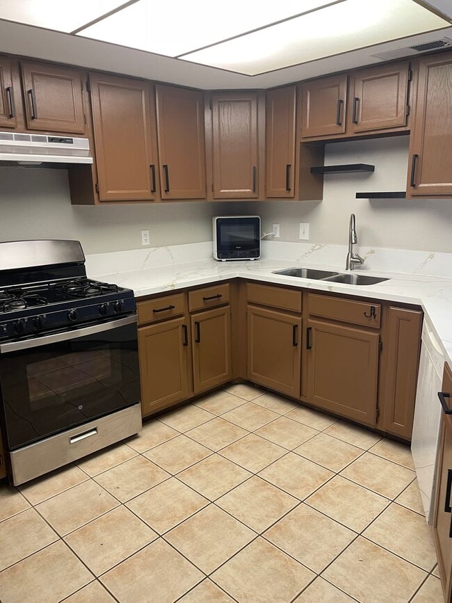 Photo - Henderson - 1 Bedroom - 1 Bath - Townhouse