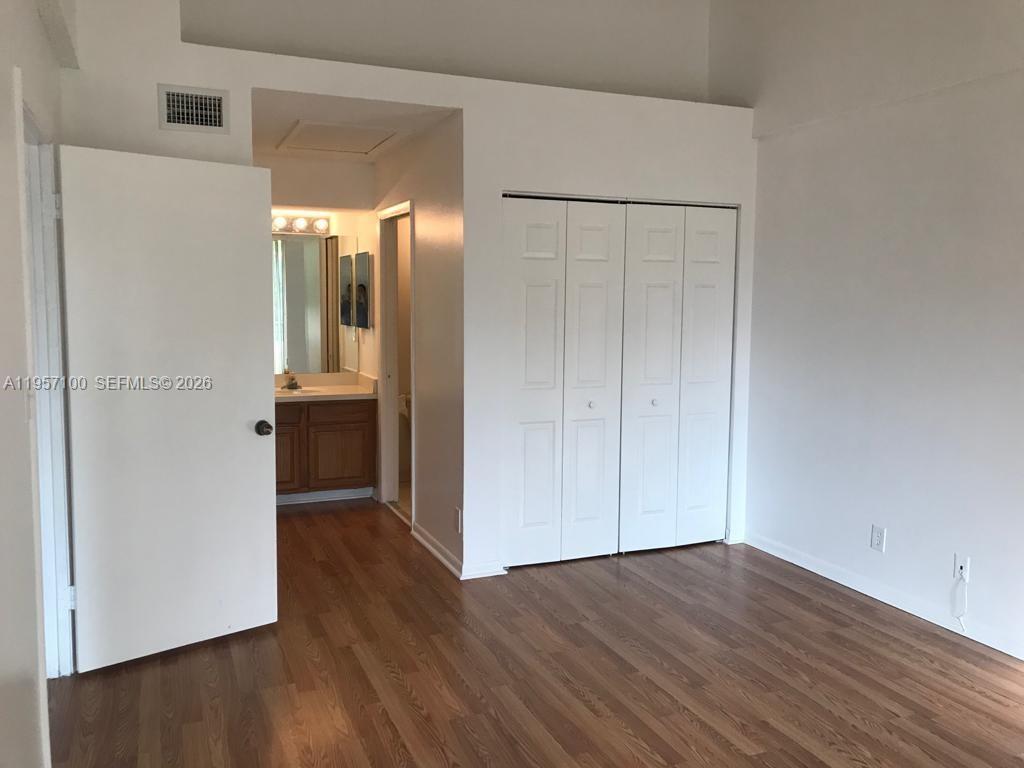 Photo - 831 Lyons Rd Unidad 23206