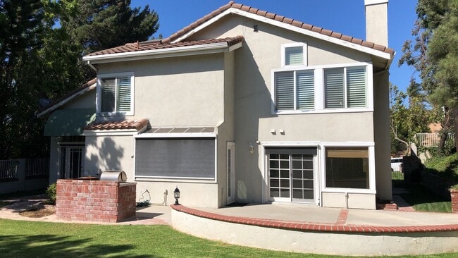 Photo - Stunning Sierra Del pro view home!