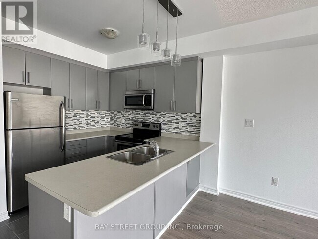 Photo - 2333 Sawgrass Dr