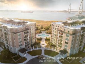 Building Photo - 123 N Plaza Ct