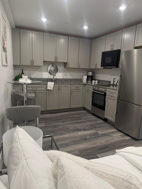 Photo - 585 Essex St Unit 619