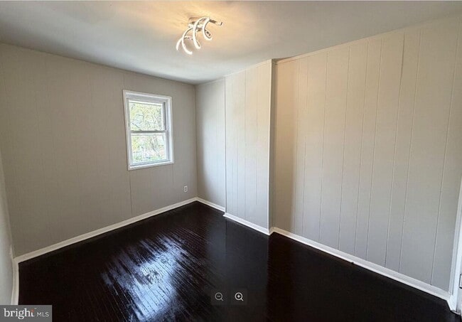 Photo - 2609 Kane St