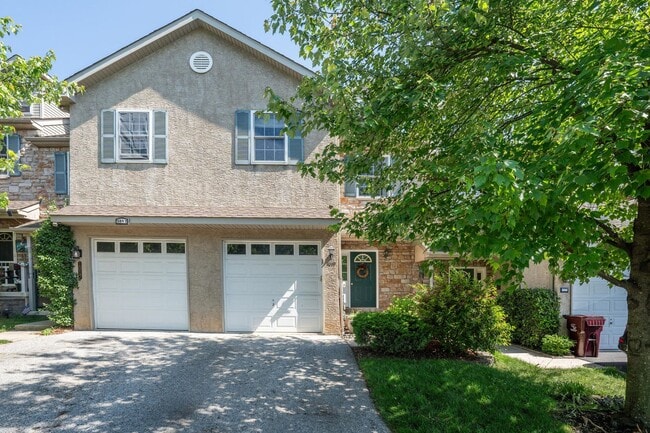Photo - Beautiful 3 Bedroom Bridgeport Townhome!