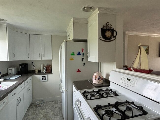 Photo - 76 Bayberry Rd