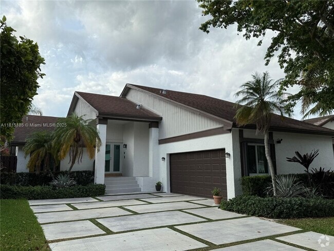 Building Photo - 14853 SW 42nd Ln Rental