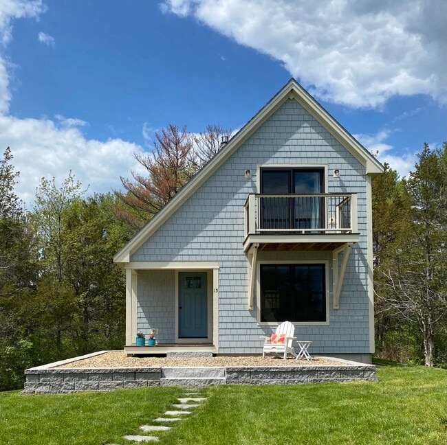 Building Photo - 15 Cedar Point Rd