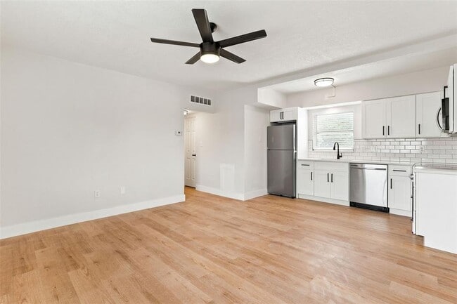 Photo - 300 S Nimbus Ave Unit 9