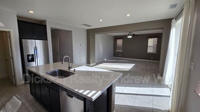 Photo - 2149 Neuer Dr