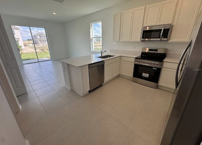 Photo - Charming 3-Bed Townhouse Retreat with 2.5 ...