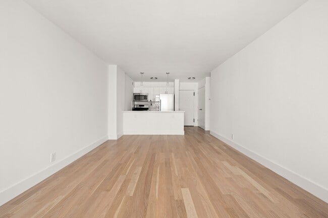 Photo - 301 W 53rd St