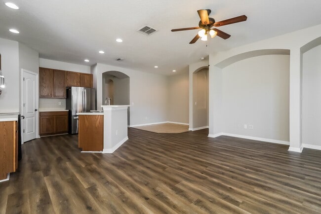 9351 Beaufort Ct