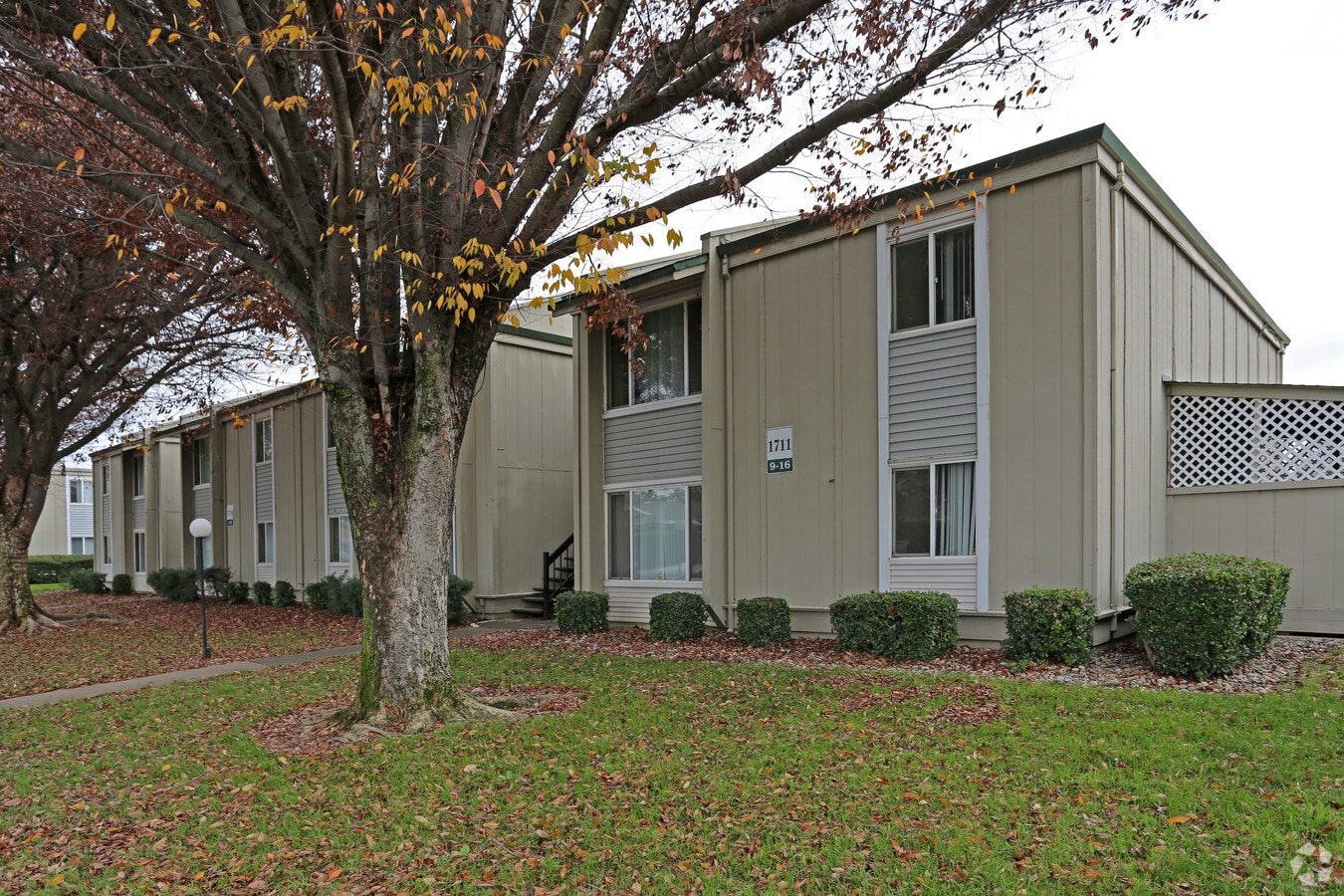 Photo - River's Bend Apartments