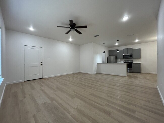 Photo - 5703 Kemper St Unit #2