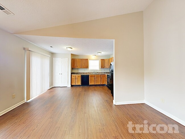 Photo - 4811 Oakforge Dr