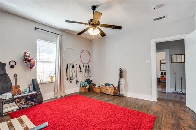 Photo - Recently renovated Mount Auburn home Unit Apt 1