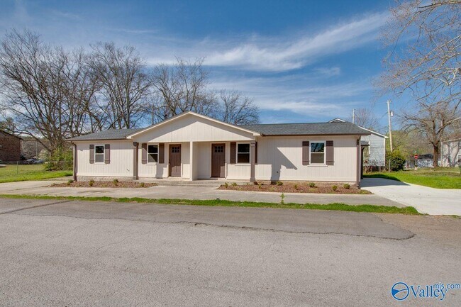 Photo - 4104 Mc Vay St SW