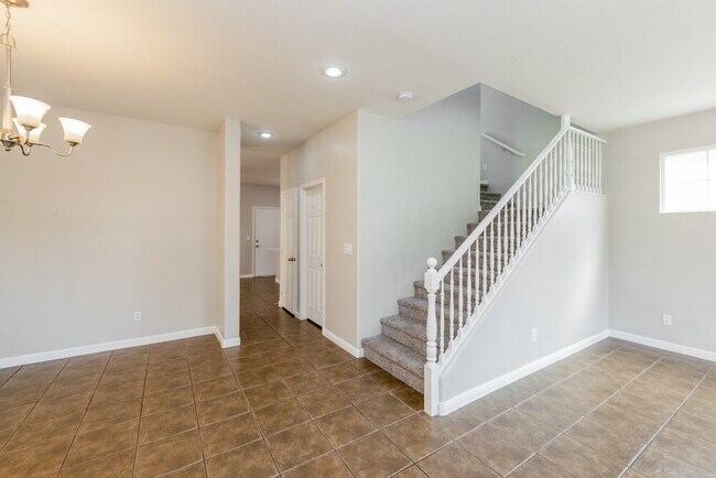 Photo - 4336 Hera Temple Ave