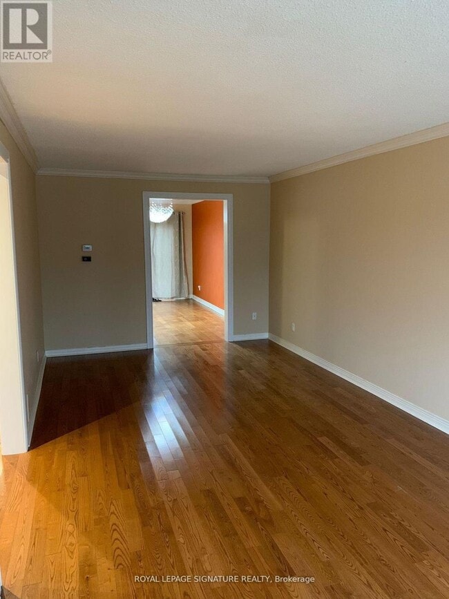 Photo - 3317 Carillion Ave