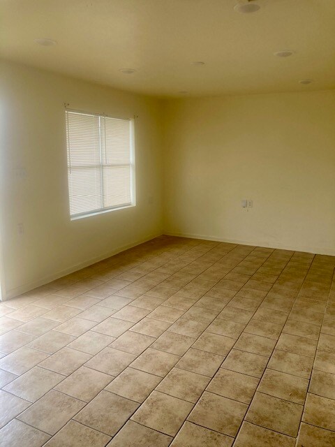 Photo - 1001 McDonald Dr Unit 8