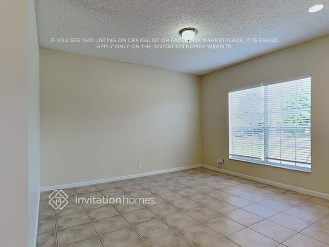 Photo - 6291 Adams St