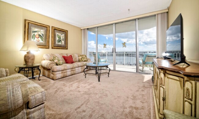 Photo - 18081 Biscayne Blvd Unit 403
