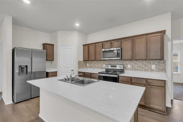 Photo - 815 Ranahan Ln