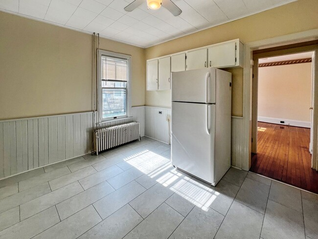 Photo - 411-413 Jordan Ave Unit 413