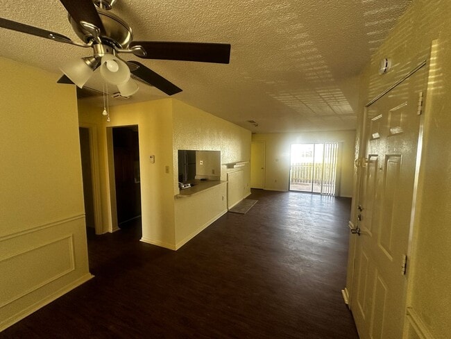 Photo - Sunset Villa Apartments Downstairs Unit