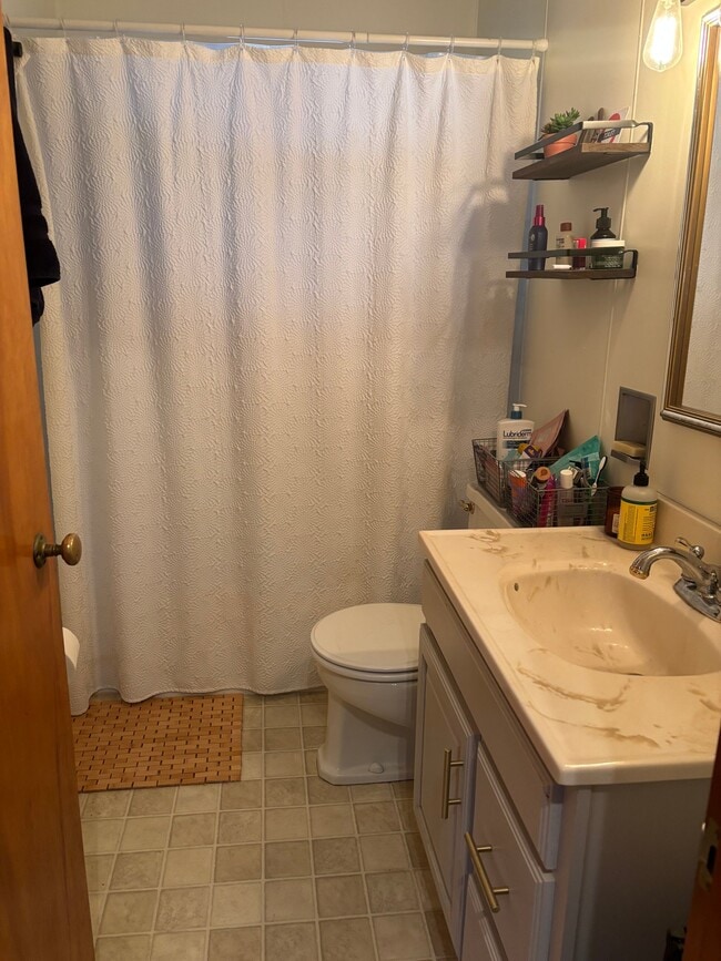 Photo - 2112 Adams St