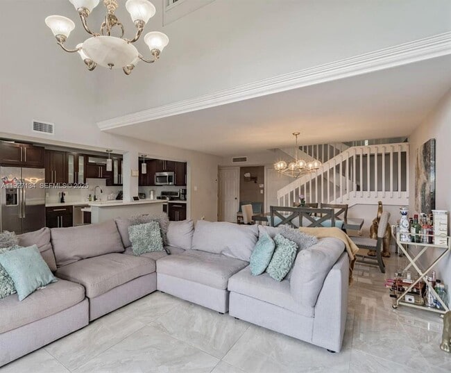 Photo - 550 NW 210th St Unit 102-29