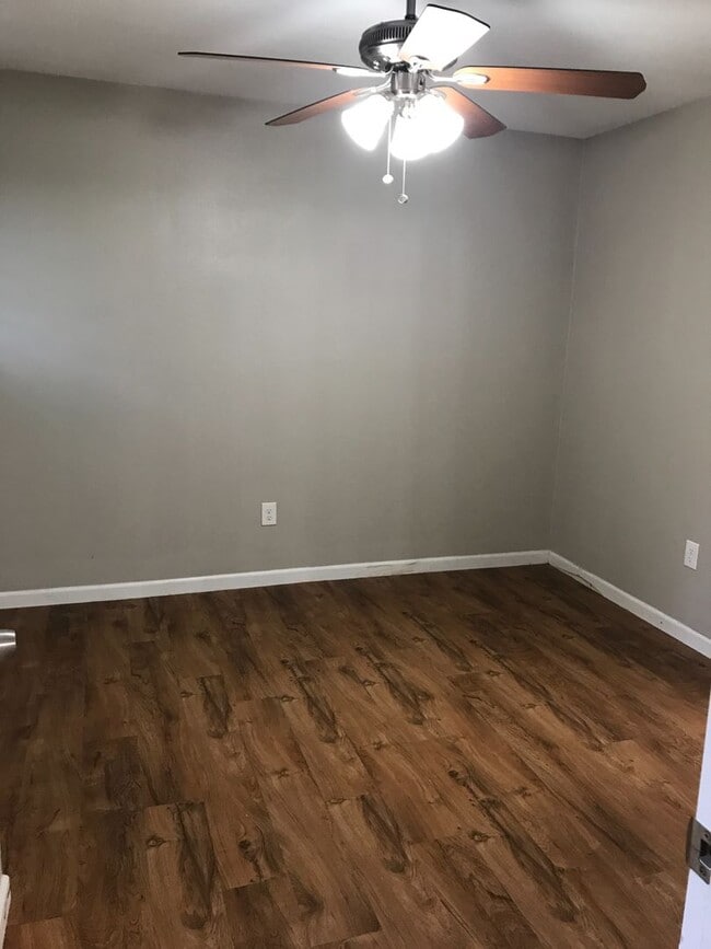 Photo - Pre Leasing for Fall 2026! 4/2 in Medical District!