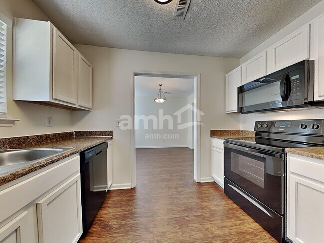 Photo - 500 Pawley Dr