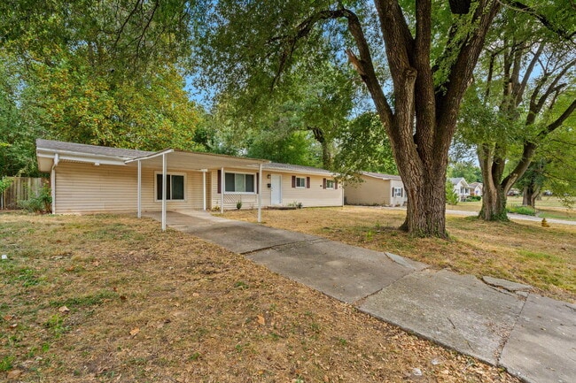 442 S Monte Vista Ave