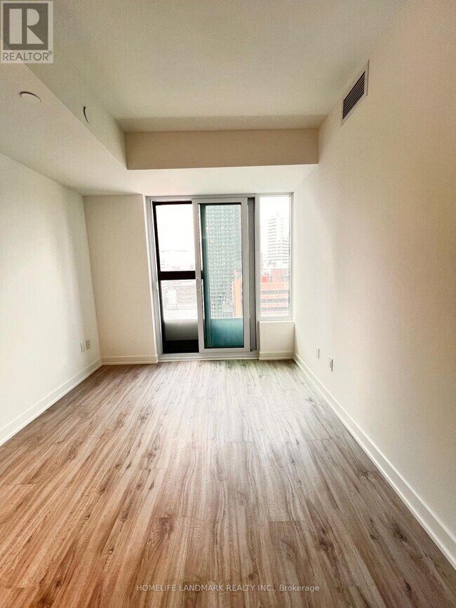 Photo - 252 Church St Unit 2016