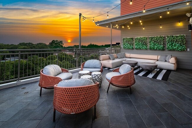 Photo - Connect Decatur