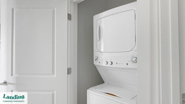 Photo - 217 S Garland Ave Unidad 3206