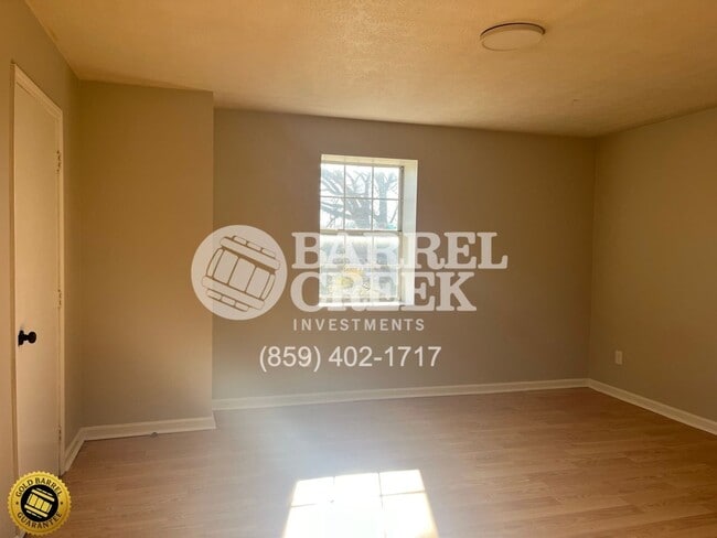 Photo - 508 N Main St Unidad 2