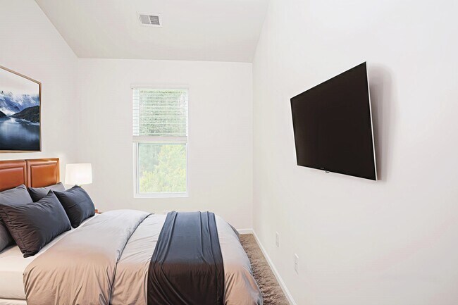 102 Striker Rd