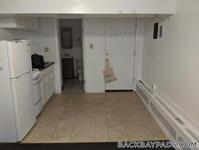 Photo - 503 Beacon St Unidad A